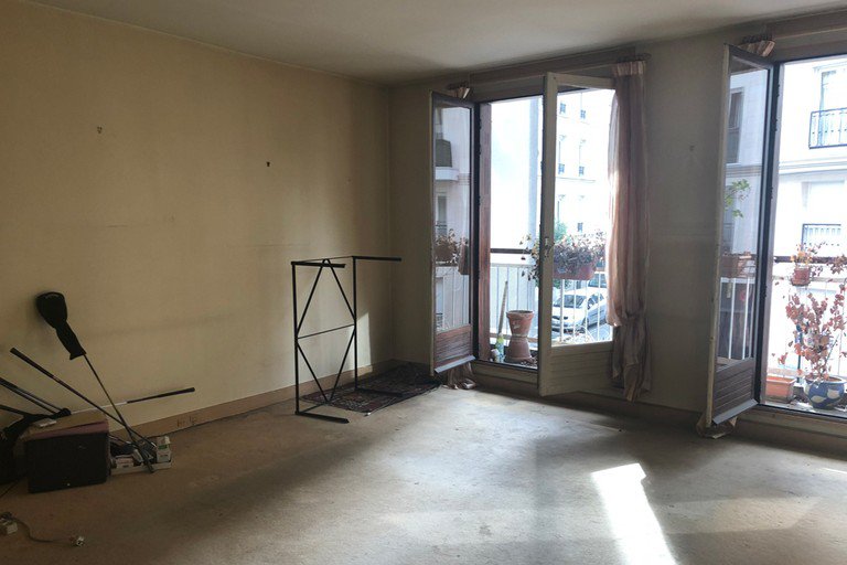 Appartement de 3 pièces totalement à rénover situé à Puteaux