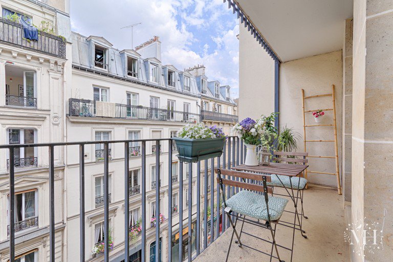 Appartement situé dans le 18ème à Jules Joffrin